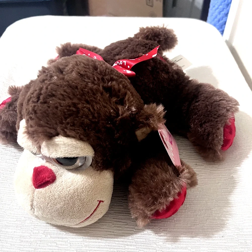Kellytoy Valentine's Day Monkey Plush Stuffed Animal Hug Me lays flat 12